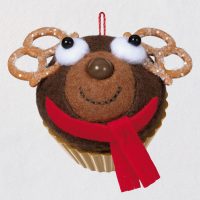 Christmas Cupcakes Sweet Reindeer Treat Ornament 2021