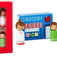 Hallmark's "learn + play + discover" Wood Playset - Grocery Store - Image 2